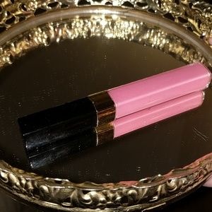 CHANEL Lip Gloss